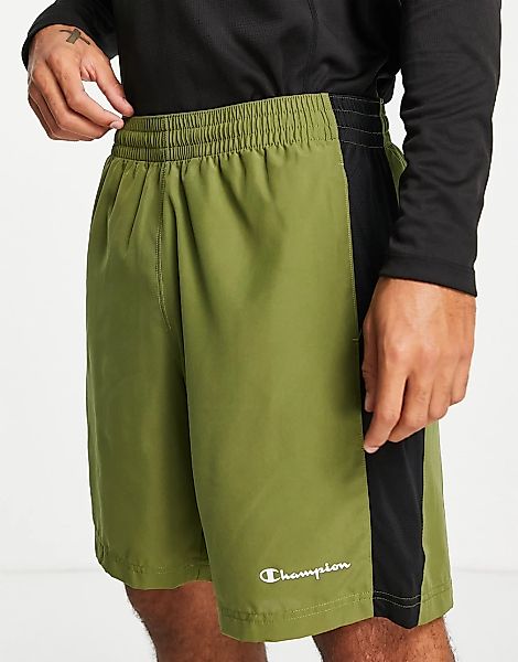 Champion – Sport-Shorts in Khaki mit Logo-Grün günstig online kaufen