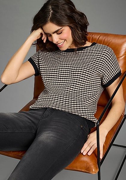 KangaROOS Kurzarmpullover aus strukturiertem Baumwoll-Mix, mit Rundhalsauss günstig online kaufen