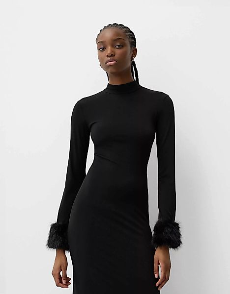 Bershka Midikleid Mit Langen Ärmeln Und Kunstfell Damen M Schwarz günstig online kaufen