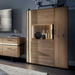 Wohnzimmer Vitrinenschrank in Asteichefarben 134 cm hoch günstig online kaufen