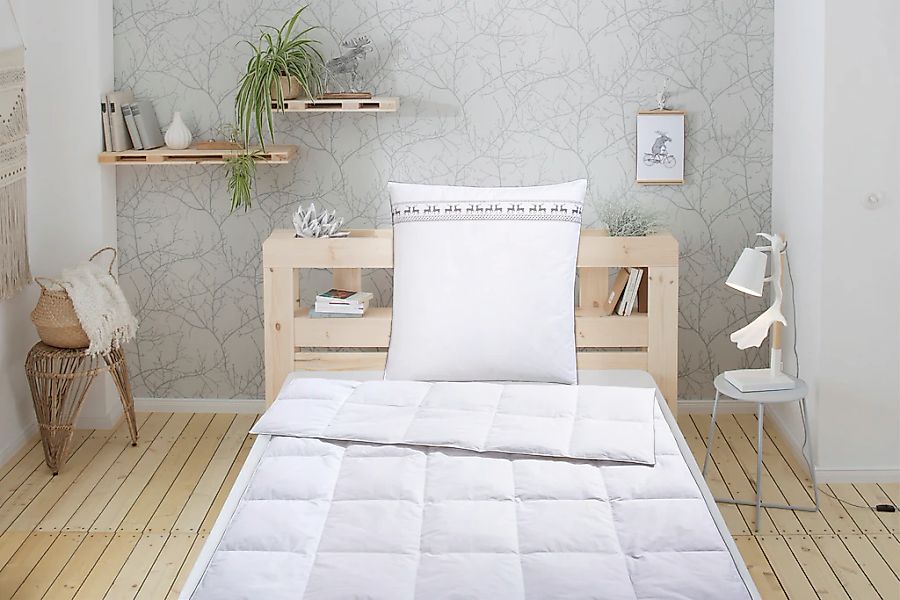 Älgdröm Feder-/Daunenbettdecke + Kopfkissen "Finja, Bettdecke 135x200 cm, 1 günstig online kaufen