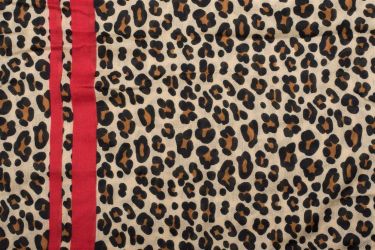 styleBREAKER Modeschal Weicher Schal mit Leoparden günstig online kaufen