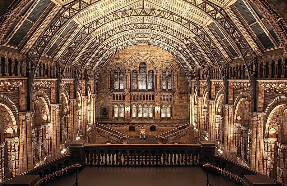 Papermoon Fototapete "NATURHISTORISCHES MUSEUM-LONDON ZIEGEL GEBÄUDE" günstig online kaufen