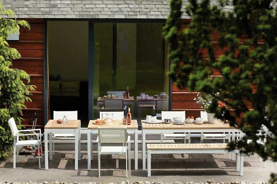 Outdoor Tisch Quadrat Teak / natur eloxiert 120x120 günstig online kaufen