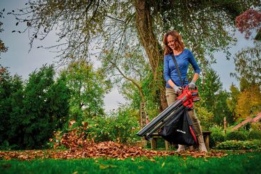 Einhell Akku-Laubsauger VENTURRO 18/210, km/h Blasgeschwindigkeit, günstig online kaufen