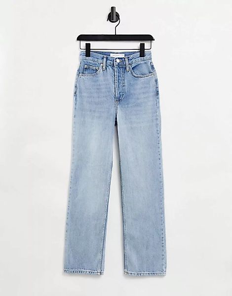 Topshop – Kort – Jeans in hellblauer Waschung günstig online kaufen