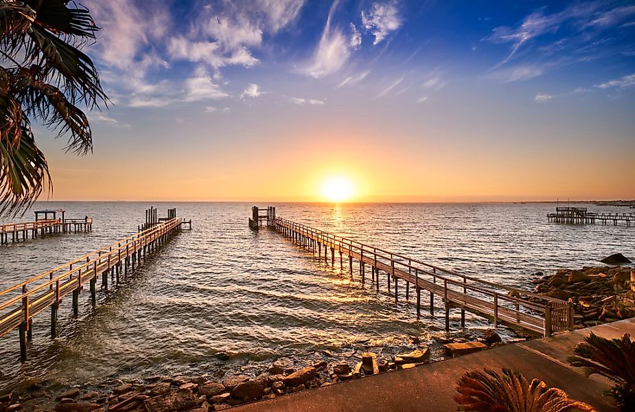 Papermoon Fototapete "HOLZ-BRÜCKE-TEXAS PIER STEG MEER SEE STRAND SONNE BUC günstig online kaufen