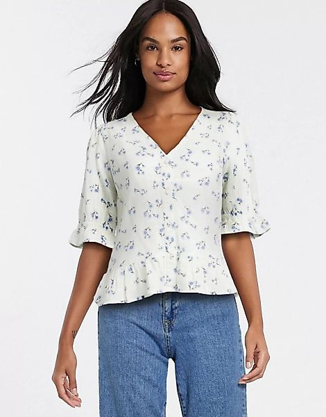 New Look – Weiße Bluse mit Schößchen und Blumenmuster günstig online kaufen