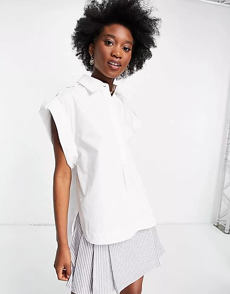 Urban Revivo – Ärmelloses Oversize-Hemd in Weiß günstig online kaufen