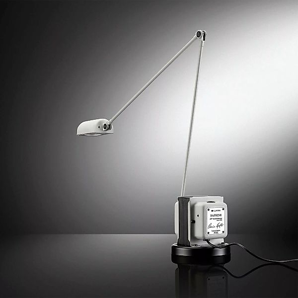 Lumina Daphine 45th Anniversary Tischlampe 2.700 K günstig online kaufen