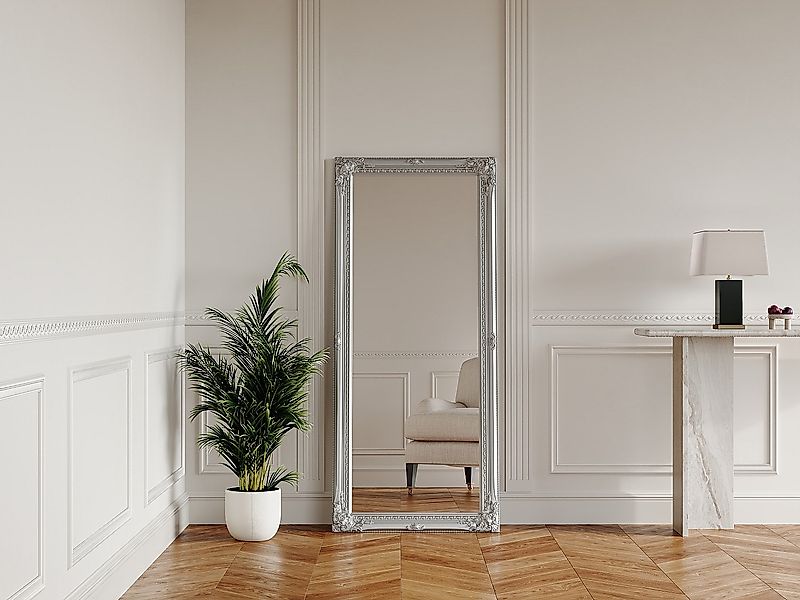 Spiegel mit Stuck - 60 x 140 cm - Eukalyptusholz - Silberfarben - ELVIRE günstig online kaufen