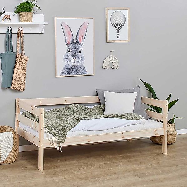 Tagesbett Kinderbett aus Kiefer Massivholz naturbelassen günstig online kaufen