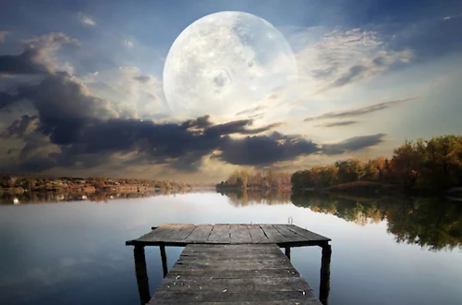 Papermoon Fototapete »Steg im Wasser mit Mond« günstig online kaufen