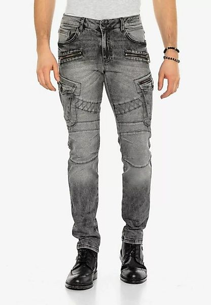 Cipo & Baxx Bequeme Jeans mit coolen Applikationen günstig online kaufen