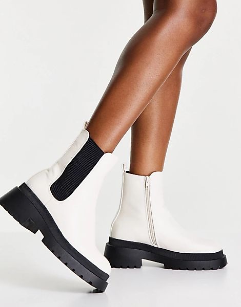 New Look – Robuste, flache Chelsea-Stiefel in Weiß günstig online kaufen