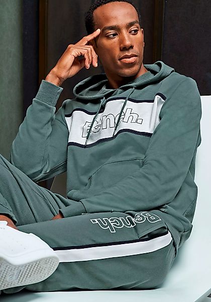 Bench. Loungewear Kapuzensweatshirt mit Känguru Tasche günstig online kaufen