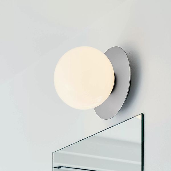 Nuura Liila 1 Medium Wandlampe, 1-flg. silber/weiß günstig online kaufen