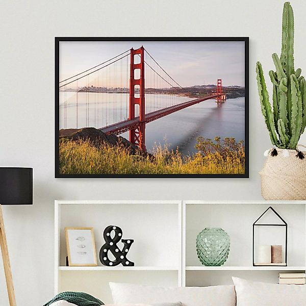 Bild mit Rahmen Architektur & Skyline - Querformat Golden Gate Bridge in Sa günstig online kaufen