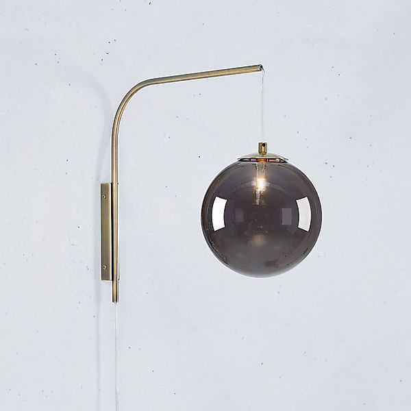 Wandlampe Dione, messing/rauchgrau, Höhe 40 cm Stecker günstig online kaufen