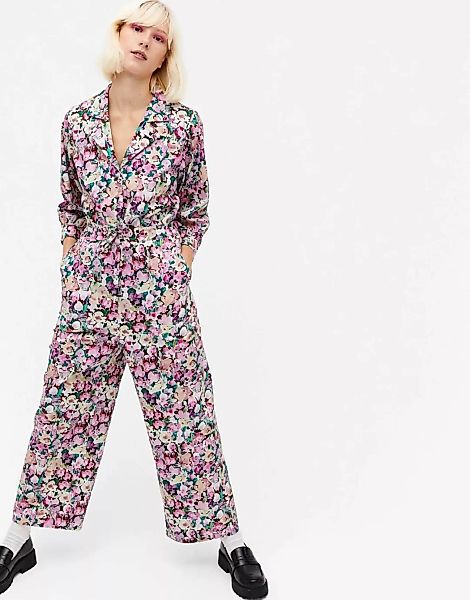 Monki – Marelle – Bunter, taillierter Jumpsuit mit Blumenmuster aus Baumwol günstig online kaufen