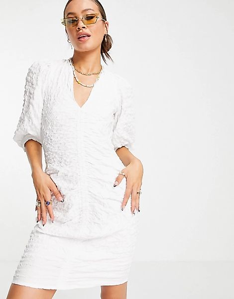 Object – Kleid aus recyceltem Polyester mit Raffung in Weiß günstig online kaufen