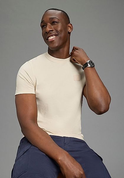 DELMAO Rundhalsshirt Kurzarm, Regular Fit, basic, aus 100% Baumwolle günstig online kaufen