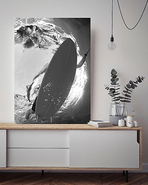 queence Acrylglasbild »Surfer im Meer«, Kunst-Schwarz-Weiß-Unterwasserwelt- günstig online kaufen
