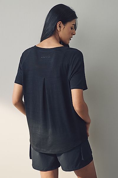 Next T-Shirt Leichtes Sporttop (1-tlg) günstig online kaufen