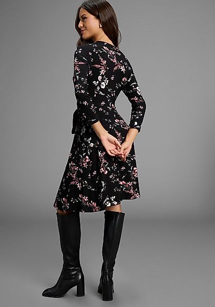 Laura Scott Sommerkleid femininer Stil, für warme Tage, mit V-Ausschnitt, m günstig online kaufen