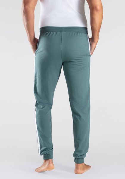 Bench. Loungewear Sweathose mit aufgesetzten Streifen an der Seite und Logo günstig online kaufen