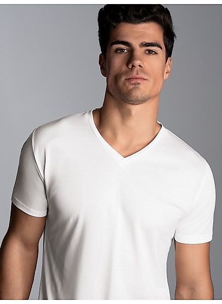 Trigema T-Shirt TRIGEMA V-Shirt aus 100% günstig online kaufen
