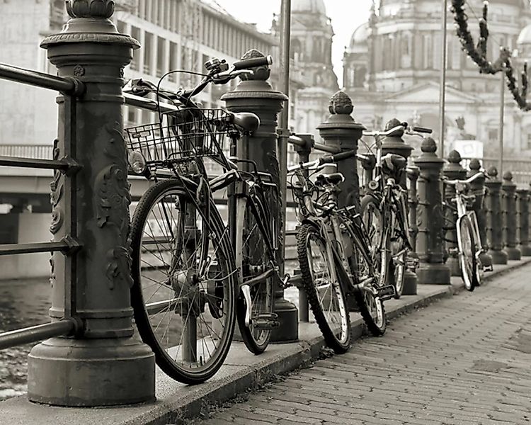 Fototapete "Bicycles" 4,00x2,67 m / Glattvlies Perlmutt günstig online kaufen