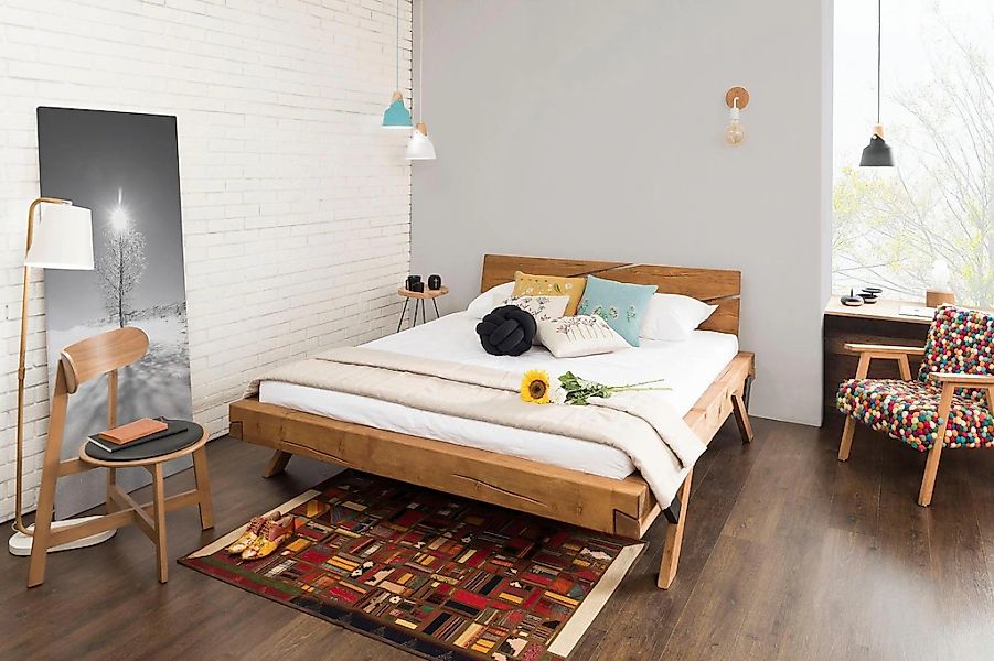 SalesFever Massivholzbett "Eik Naturbelassenes Bett" Urige Eleganz trifft m günstig online kaufen