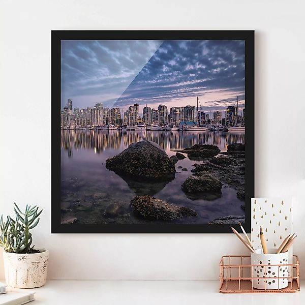 Bild mit Rahmen - Quadrat Vancouver im Sonnenuntergang günstig online kaufen