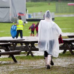 relaxdays Regenponcho Einweg Regenponcho 20er Set günstig online kaufen