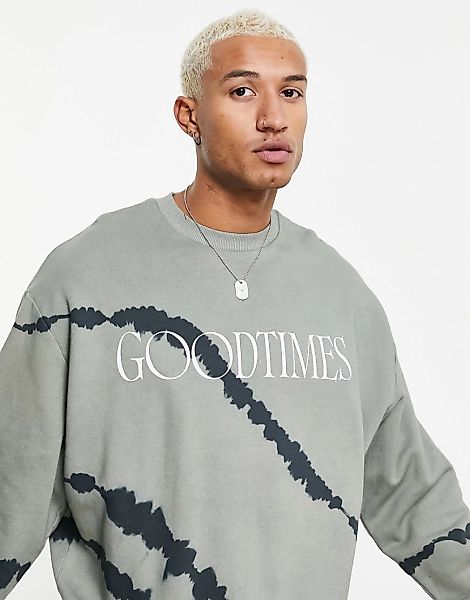 ASOS DESIGN – Oversize-Sweatshirt in Grau mit Batikmuster und Textprint günstig online kaufen