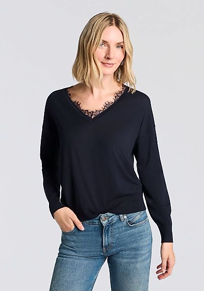 BOSS ORANGE Strickpullover "Fettuccini Premium Damenmode", V-Ausschnitt mit günstig online kaufen