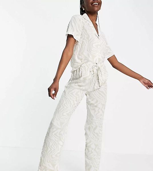 ASOS DESIGN Tall – Traditionelles Modal-Pyjamaset aus kurzärmligem Hemd und günstig online kaufen