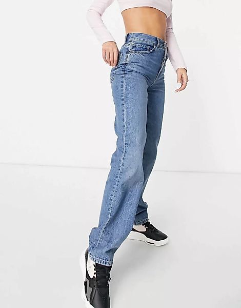 ASOS DESIGN – Jeans mit Bio-Baumwolle, mittelhohem Bund und geradem Bein in günstig online kaufen