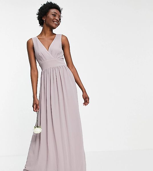 TFNC Tall – Bridesmaid – Kleid aus Chiffon mit Wickeloberteil in Hellgrau günstig online kaufen