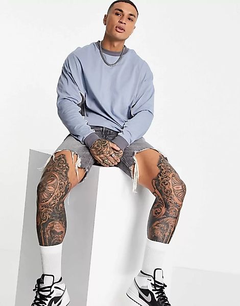 ASOS DESIGN – Langärmliges Oversize-Shirt in Grau mit Blockfarbendesign-Meh günstig online kaufen