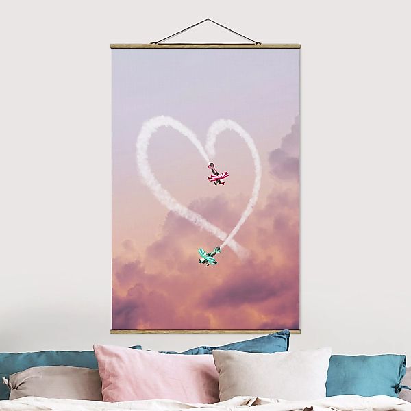 Stoffbild mit Posterleisten - Hochformat Herz mit Flugzeugen günstig online kaufen
