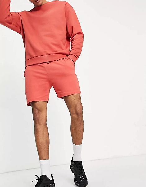 ASOS DESIGN – Kürzer geschnittene Jersey-Shorts mit engem Schnitt in Rot günstig online kaufen