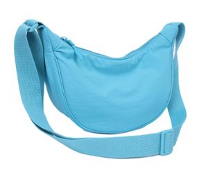 ITALYSHOP24 Schultertasche Damen Tasche Runde Brusttasche günstig online kaufen