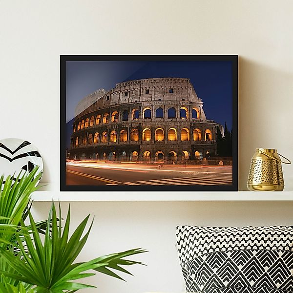 Bild mit Rahmen - Querformat Colosseum in Rom bei Nacht günstig online kaufen