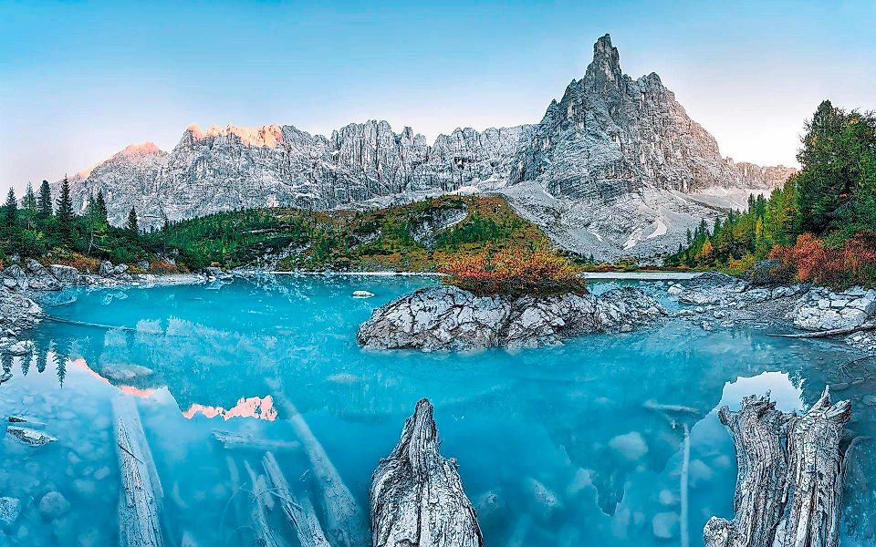 Komar Vliestapete »Digitaldruck Vlies - Alpine Treasure - Größe 400 x 250 c günstig online kaufen