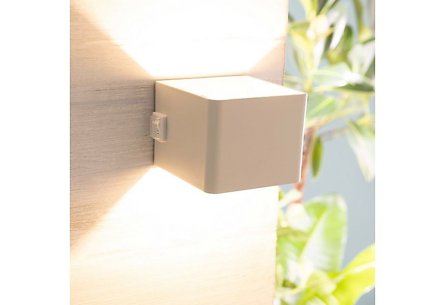 Brilliant Außen-Wandleuchte Iseo - portable Akkuleuchte inkl. Magnetplatte, günstig online kaufen