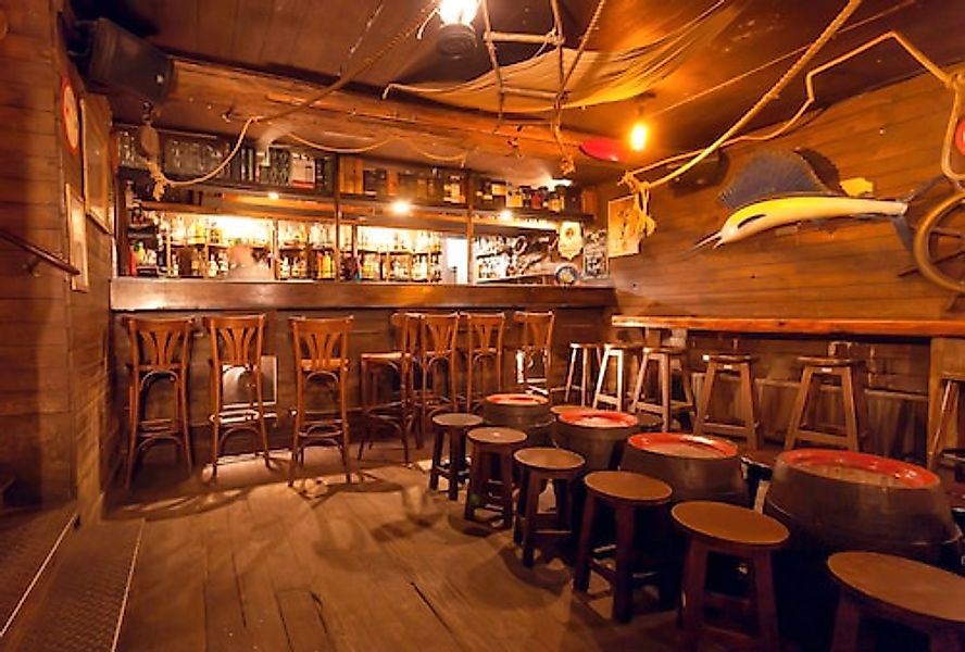 Papermoon Fototapete »Bar« günstig online kaufen