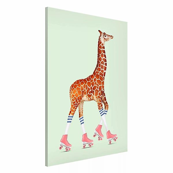 Magnettafel - Hochformat 2:3 Giraffe mit Rollschuhen günstig online kaufen