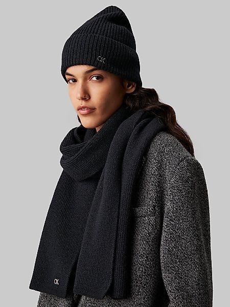 Calvin Klein Strickmütze "CK METAL CHUNKY BEANIE & SCARF", (Set), mit Logoz günstig online kaufen